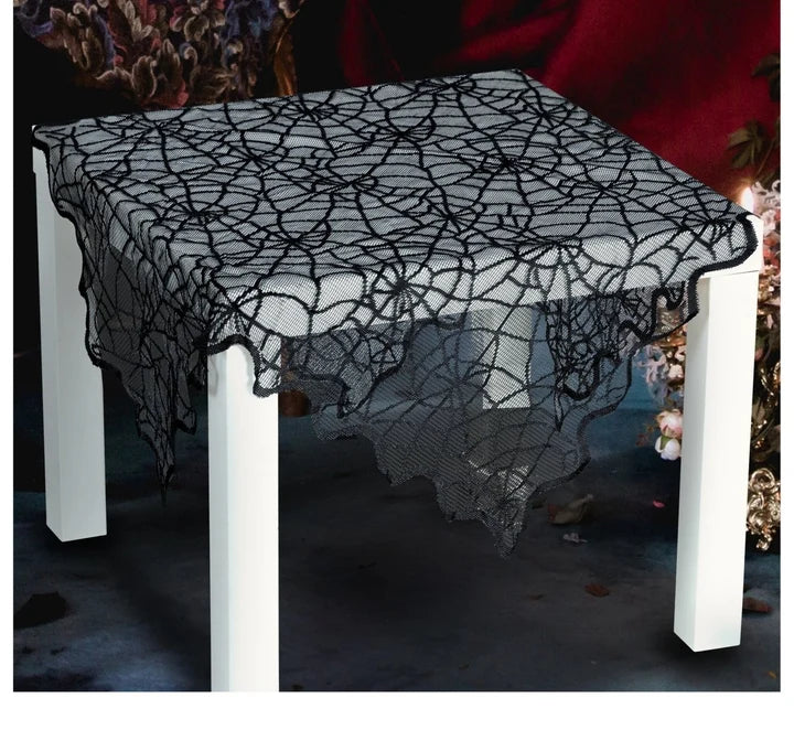 Mantel de Halloween Negro de Encaje 100 x 75 cm