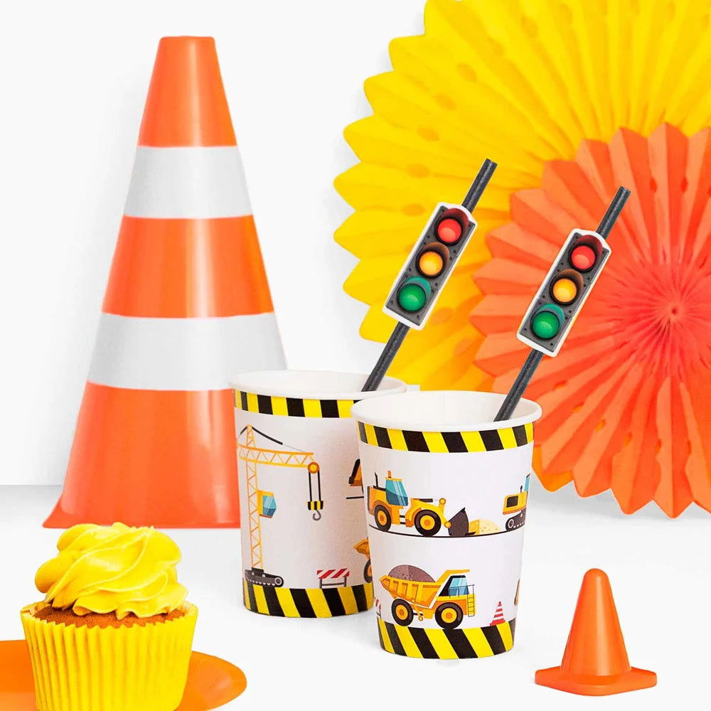 Vasos de Cartón con Diseño de Construcción