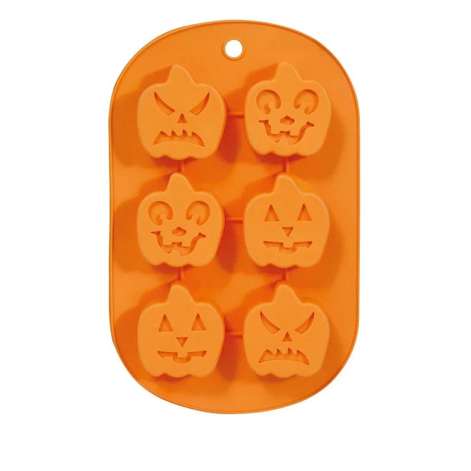 Calabazas con formas de galletas de Halloween